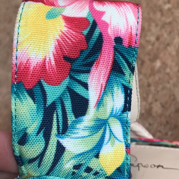 Tropical Wedge heel Sandals - Picture 5 of 5